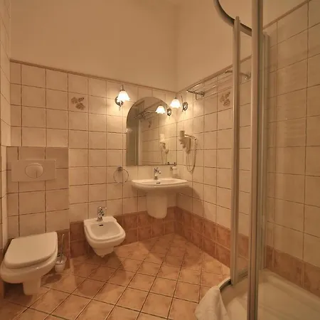 Alexandra Bed & Breakfast