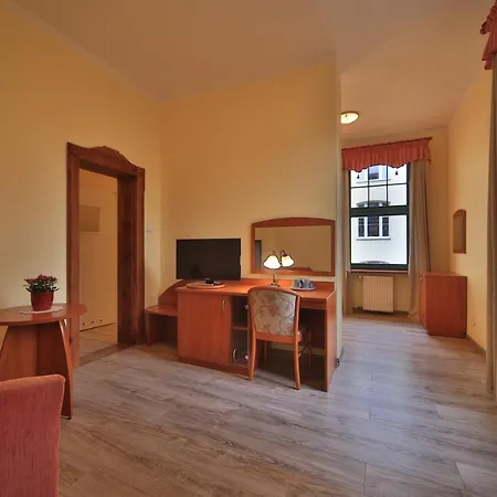 Bed & Breakfast Alexandra 3*