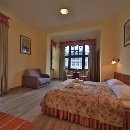 Alexandra Bed & Breakfast