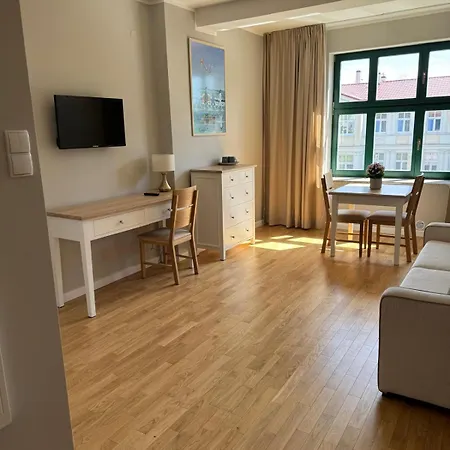 Bed & Breakfast Alexandra 3*