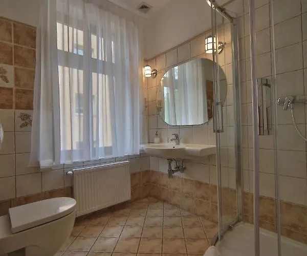 Alojamento de Acomodação e Pequeno-almoço Alexandra