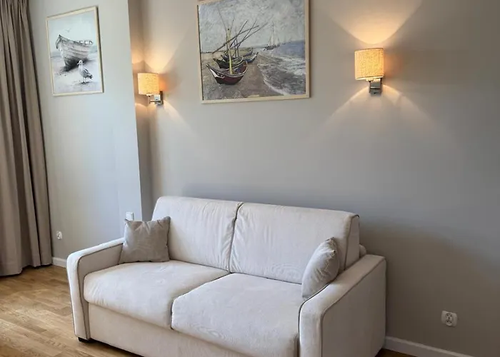 Alexandra Alojamento de Acomodação e Pequeno-almoço 3*